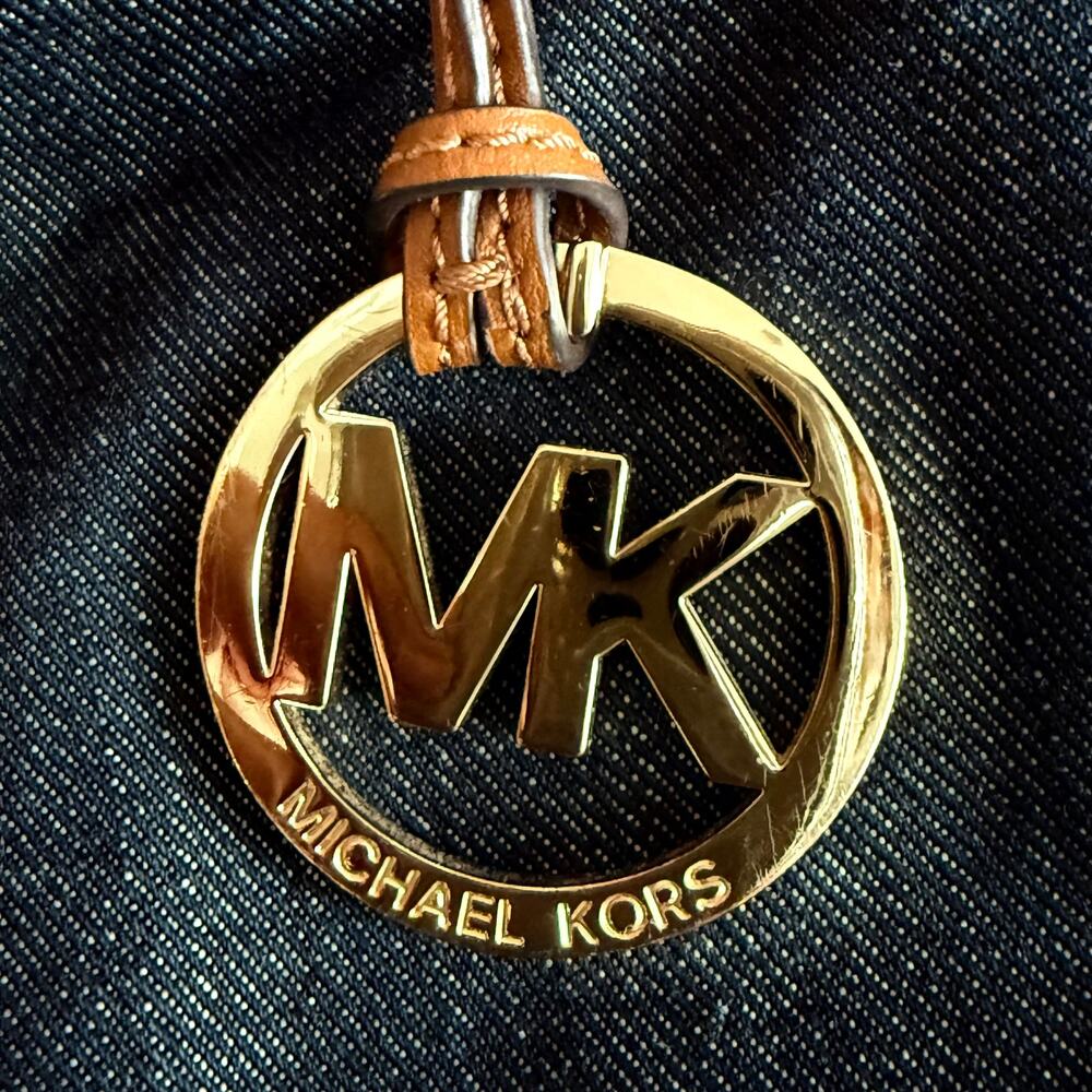 MICHAEL KORS Marina Large Drawstring Tote Bag in Navy Denim and Brown Leather - Picture 6 of 8